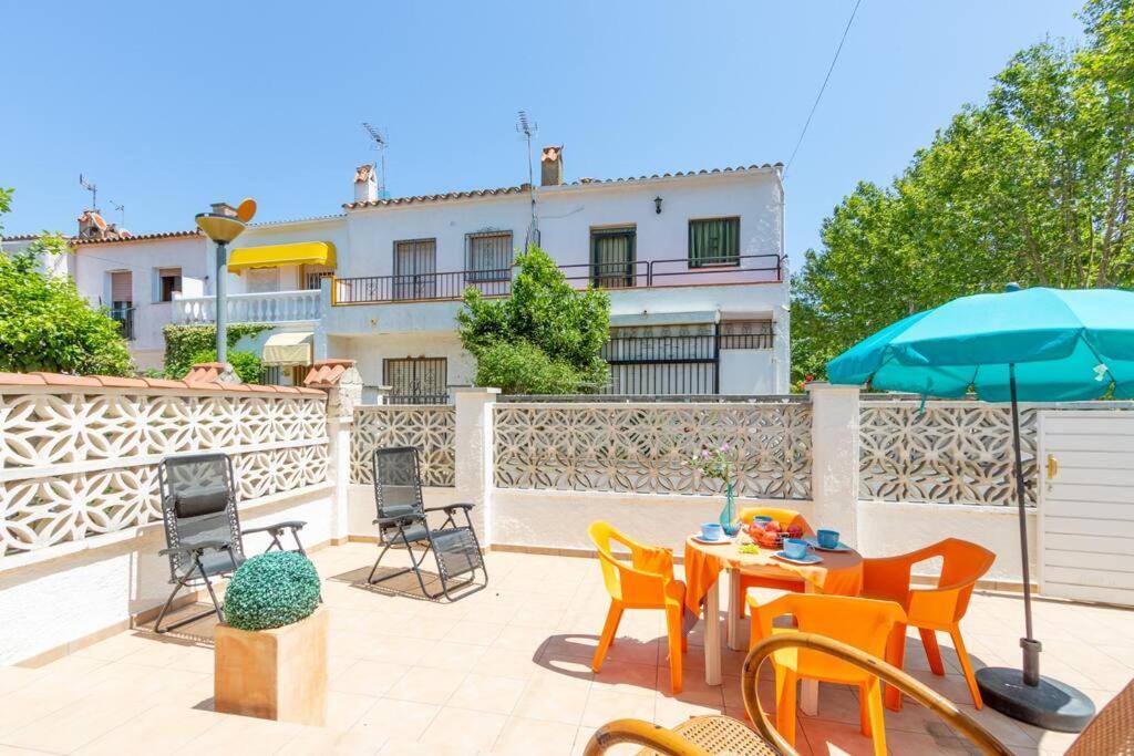 Casa Con Barbacoa, A 5 Minutos Del Centro Y El Mar En Coche, Trabuc Villa Empuriabrava Ngoại thất bức ảnh